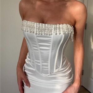 Elegant White Strapless Dress with Pearl Detailing